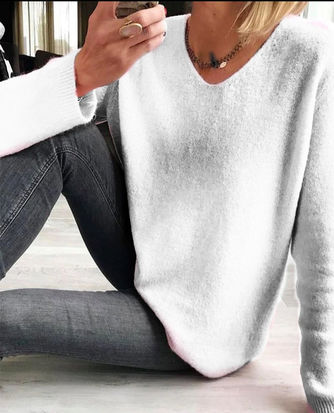 Evelina | Women's V Neck Long Sleeve Sweater