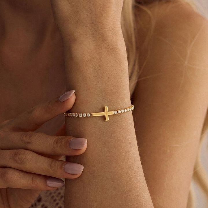 Classic Cross Tennis Bracelet