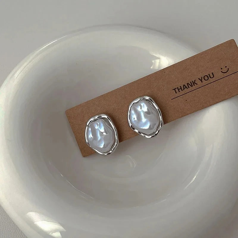 Elegant Pearl Earrings by Linda